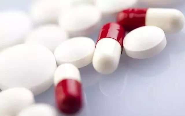 阿司匹林可以和他汀同服吗？长期服这2种药，要了解这些注意事项