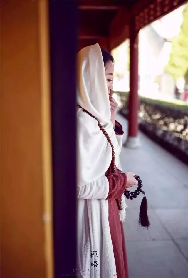 眼宽能容天下景心宽能容天下事