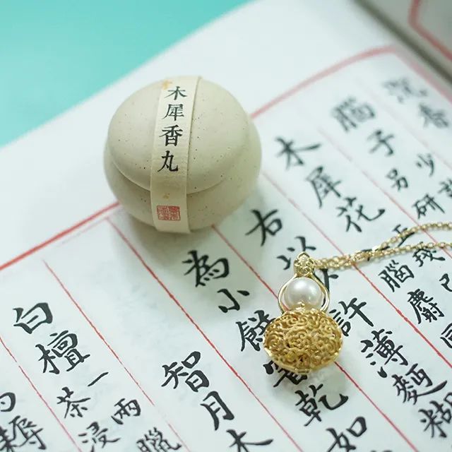 这款葫芦吊坠太美了 大写的中式古典风 古典书城 微信公众号文章阅读 Wemp