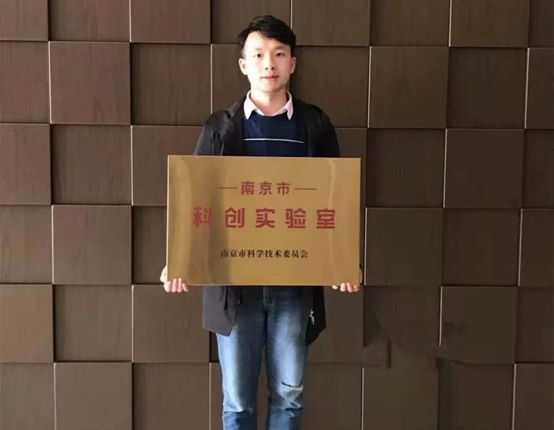 牵手“蜘蛛侠”，再创智能“摩卡”(图2)