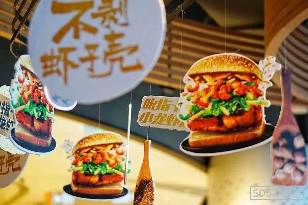 DG4000怎么用城市青商【长沙】｜ 0523：4000亿市场，小龙虾为什么还在火；比烂片更可怕的，是烂片重映_https://www.jmylbn.com_新闻资讯_第8张