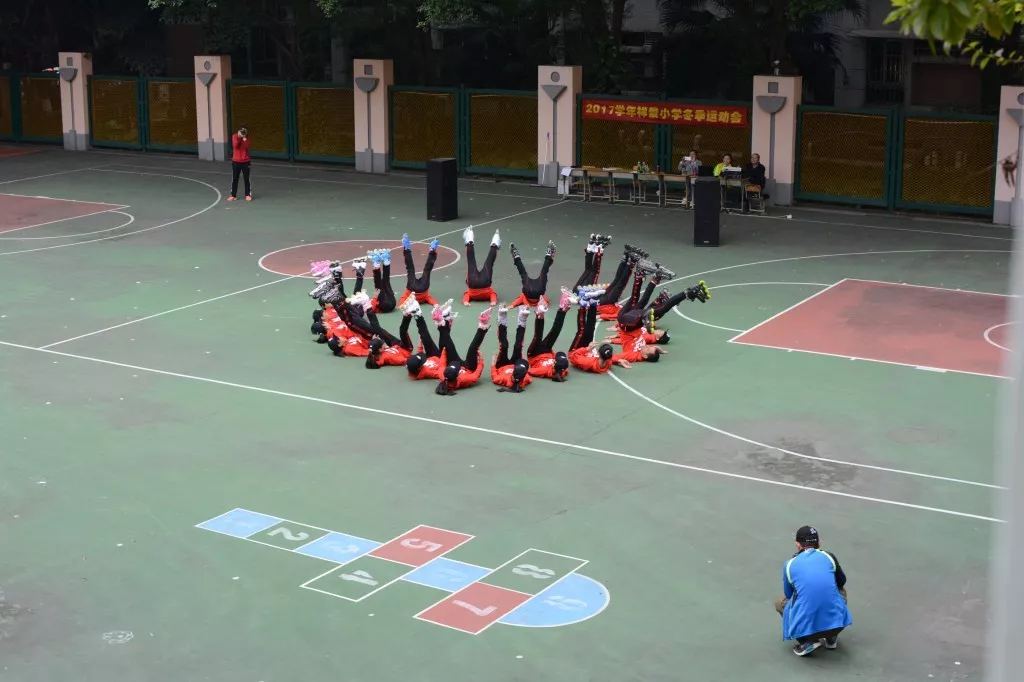 健康是生命的基石、运动是生命的源泉、快乐是生命的花朵 ——信孚祥景小学体育节暨运动会报道 健康是生命的基石、运动是生命的源泉、快乐是生命的花朵 ——信孚祥景小学体育节暨运动会报道