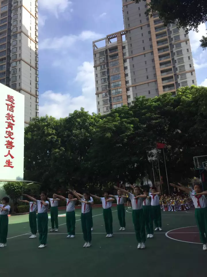 丹桂飘香里的零接触——家长开放日活动报道 丹桂飘香里的零接触——家长开放日活动报道