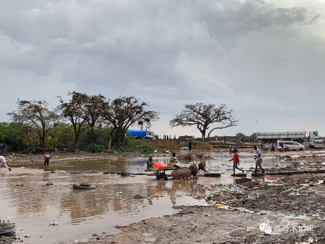 努力成为更好的自己说说_我愿努力成为你这一生的骄傲_索马里是哪个国家