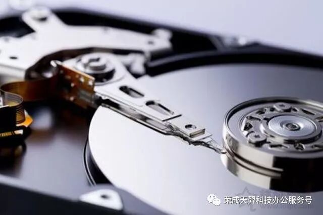电脑主机声音大 嗡嗡