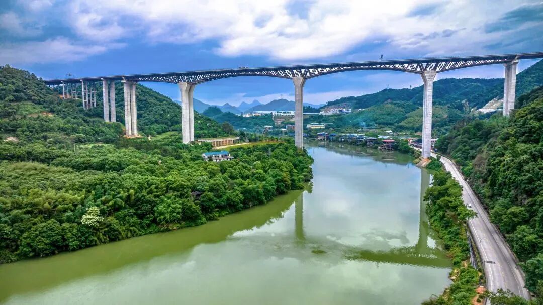 沙溪大桥(图源:中交公路规划设计院有限公司)福建武夷山国家公园竹桥