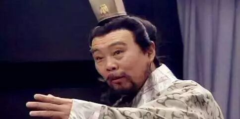 孔融让不让梨_孔融该不该让梨台词_孔融让梨是几岁