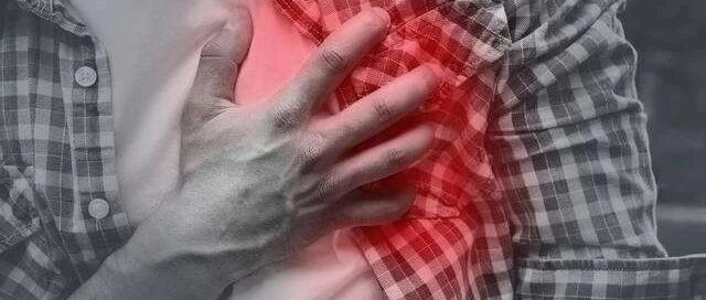 早读 | 心绞痛和心肌梗死到底如何鉴别？一张表搞定！