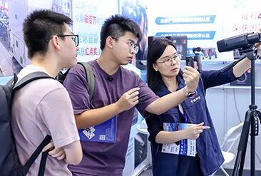 IEAE深圳消费电子展现场活动图2