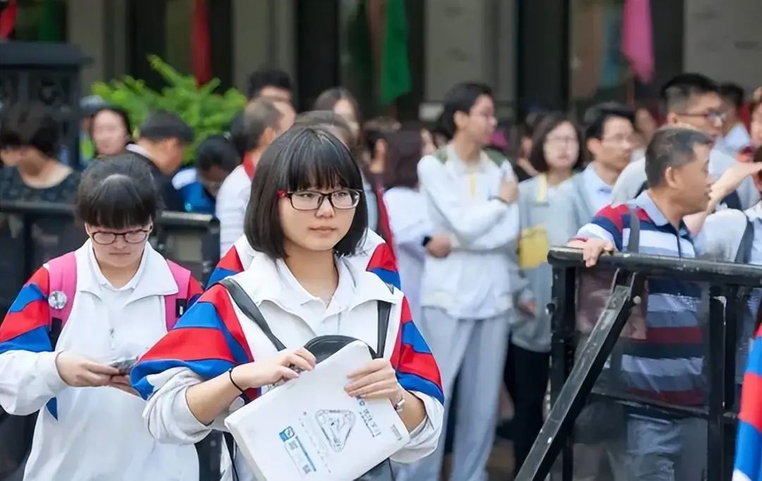 各省高考一本录取率_各省份高考录取率_各省录取高考率本科分数线