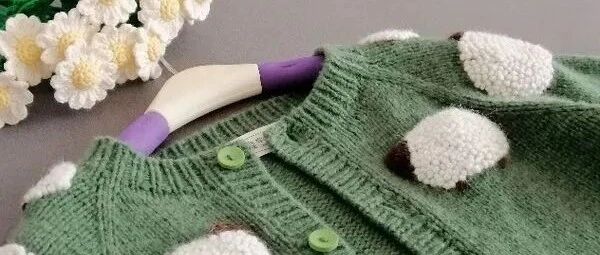 超可爱ins风小羊开衫，附详细过程和圈织袖子避免交界处有裂缝的视频教程