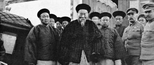 1900年，李鸿章新年“打黑”