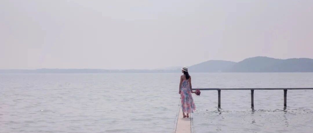 提醒奔五的70后：趁早扔掉三样东西，后半生的路也就顺了