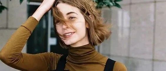 你的小高领，看起来就很时髦！