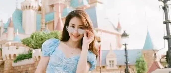 谁说腿粗星人夏天只能穿长裤？注意这三个小技巧，美过一整夏！