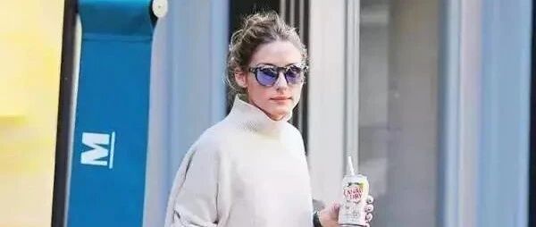 初春，白色毛衣这样搭，简直美呆了！