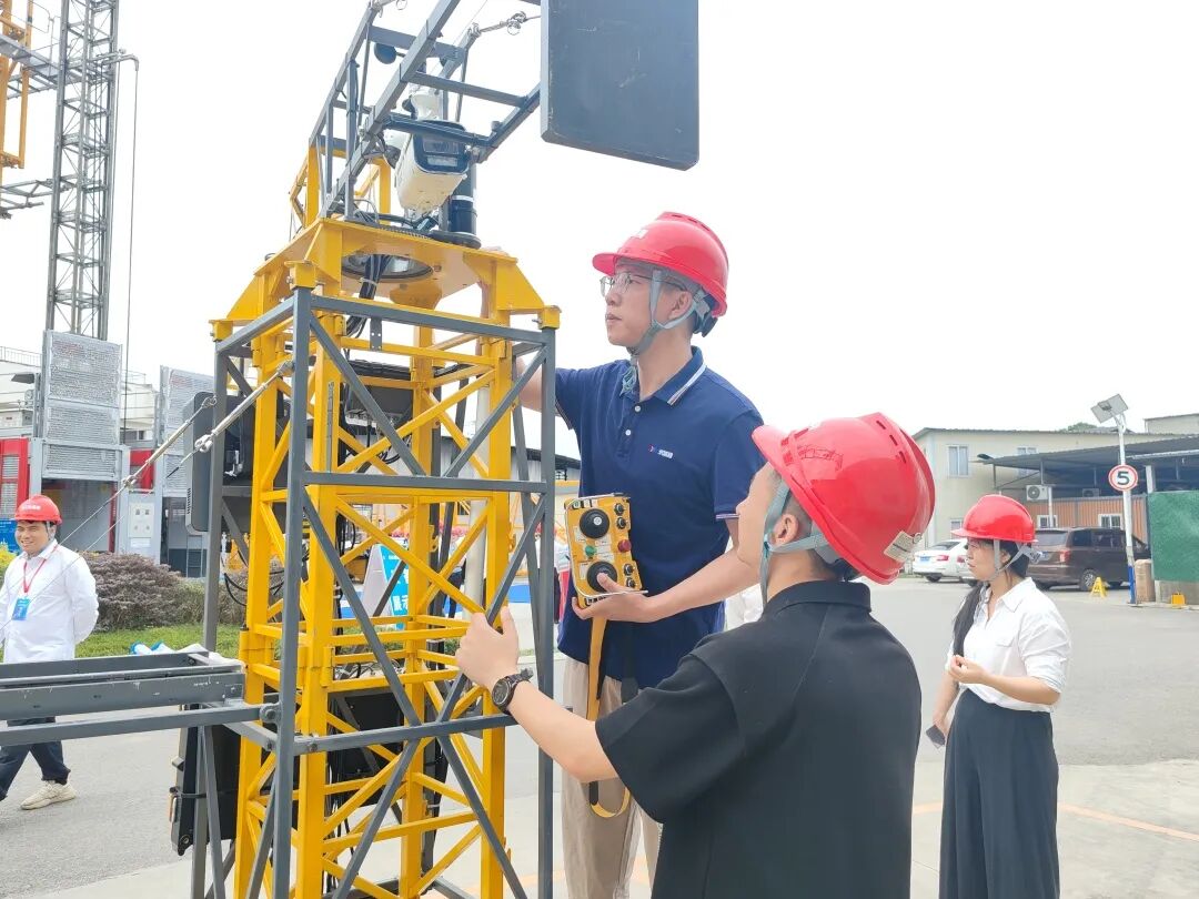 20250520中建六局安全大講堂 (26).jpg