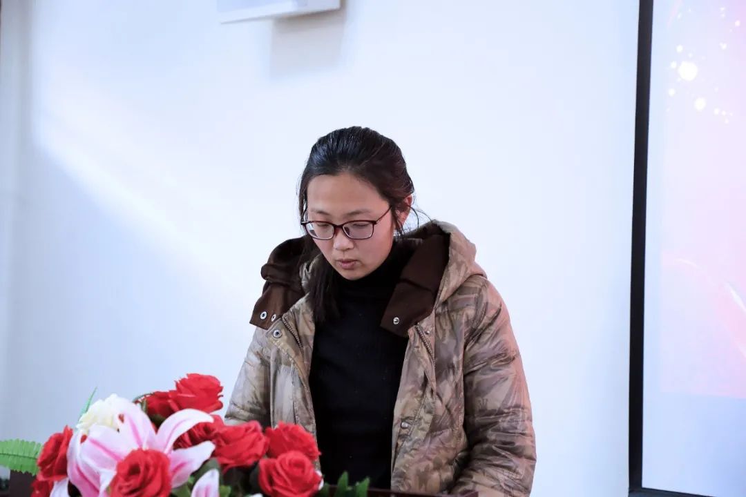总结过往，展望未来----我校财务处组织召开2020年度述职报告会