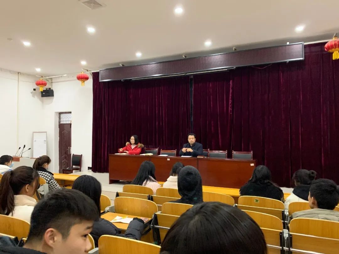 聆听学生心声，共筑美好未来 | 我校2020年度学生座谈会如火如荼进行中····
