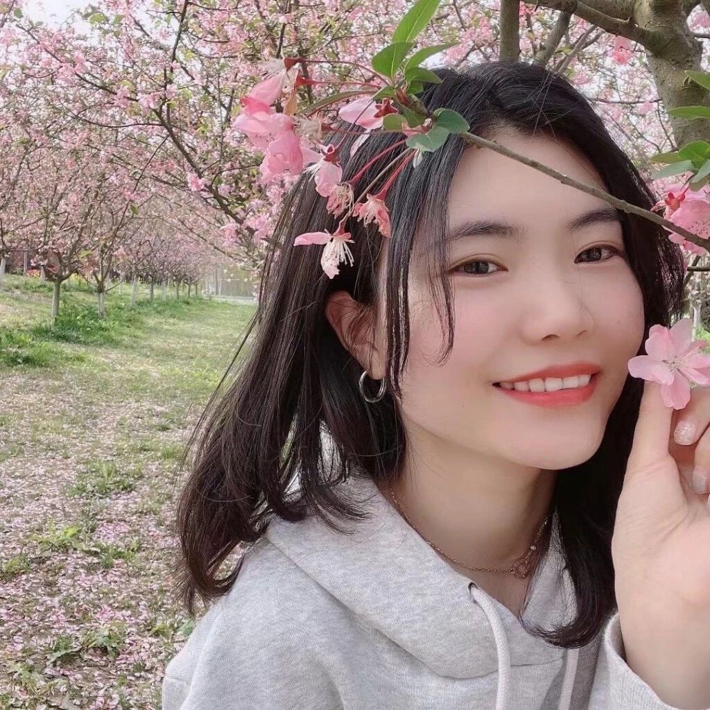 夏夏在发光