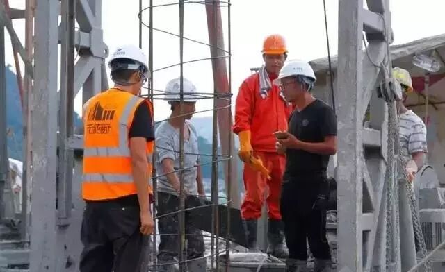 分层注浆和压密注浆_中空注浆锚杆注浆量_注浆泵