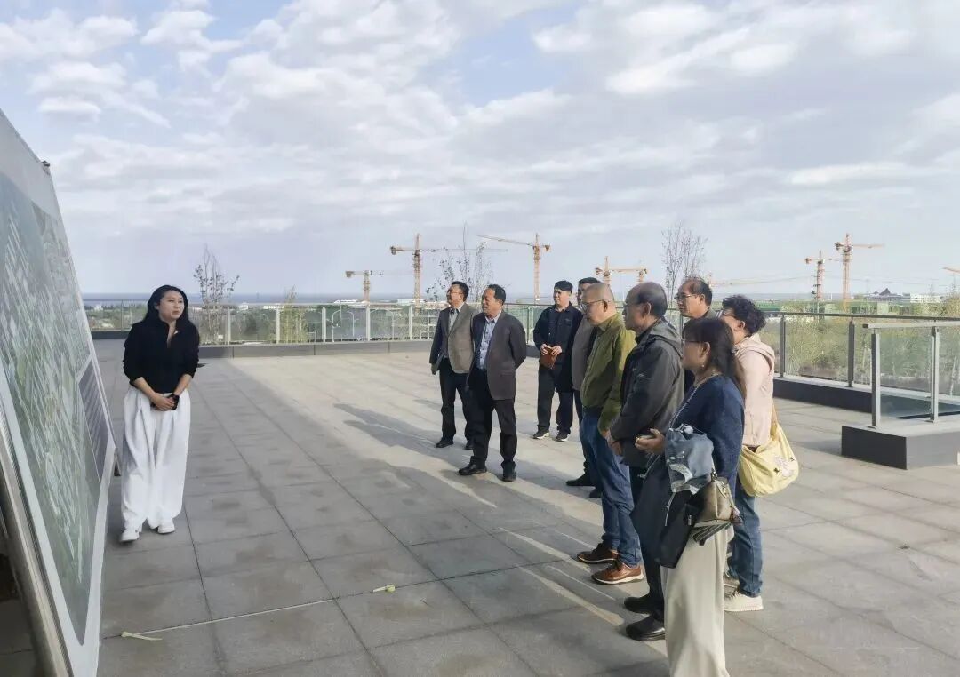 林正泰一行来我院指导教学工作