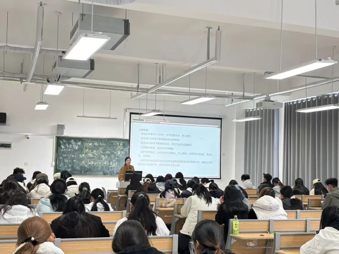 热血青春——日照康养学子在行动！