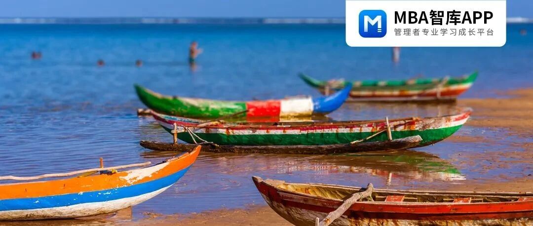 看过深夜到凌晨的10条朋友圈，才理解那个当了5年寿衣模特的27岁河南女孩