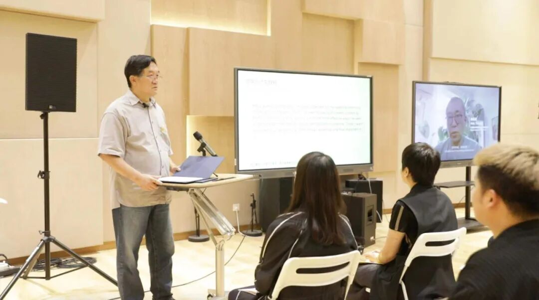 中国社会科学院文化研究中心前副主任张晓明致辞.jpg