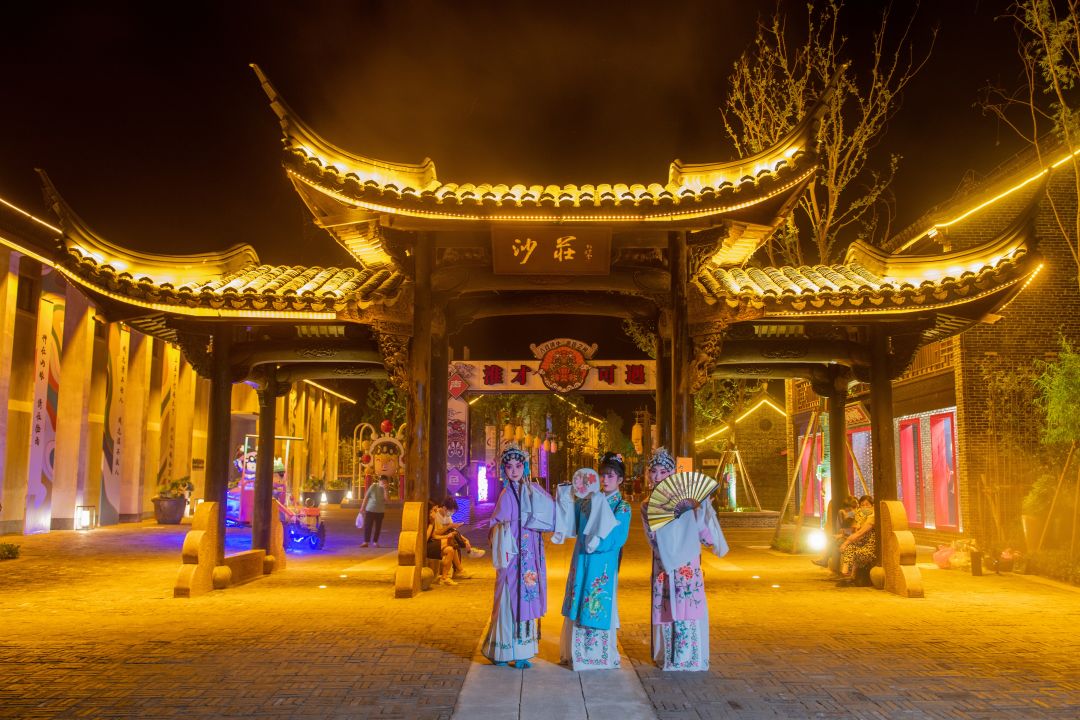 江苏建湖开启非遗之旅创新传承让非遗淮剧活起来