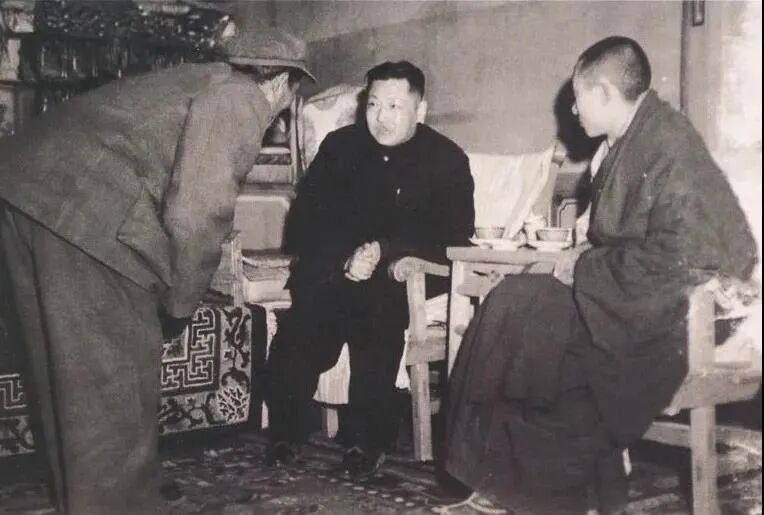缅怀习仲勋同志逝世18周年(35)