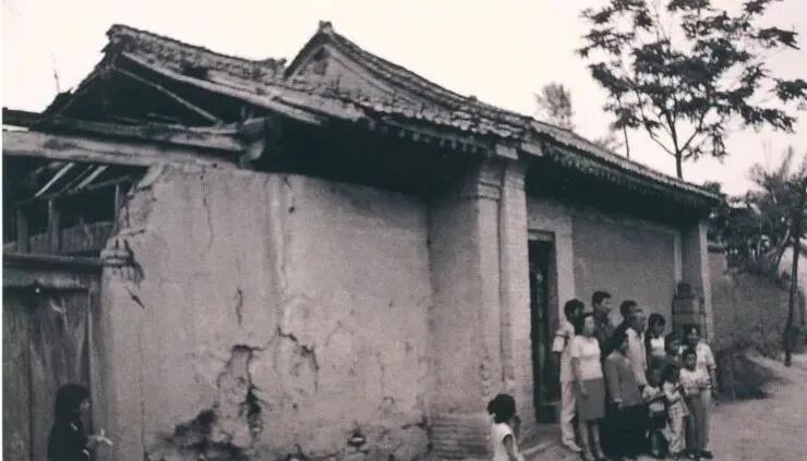 缅怀习仲勋同志逝世18周年(15)