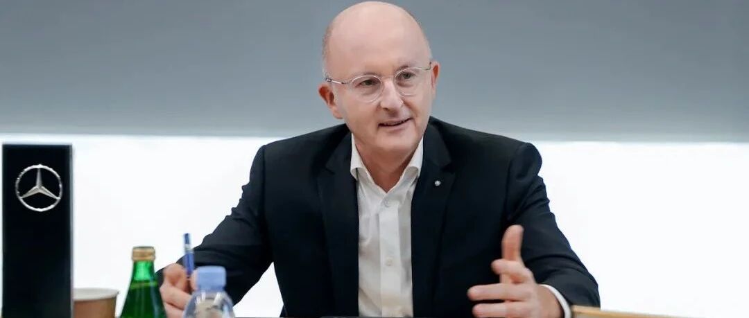 奔驰2022年将亮相8款新能源车 杨铭：今年豪华新能源车渗透率一定会显著提高