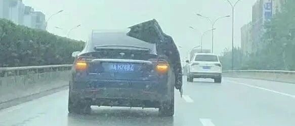“鹰翼门”关不上，“幽灵刹车”事件不断，特斯拉销量飙升背后藏隐患？