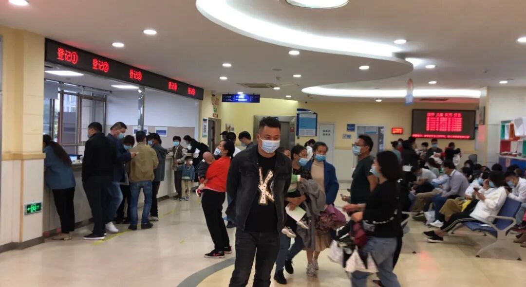 绍兴疫苗1针200元-实地探访浙江新冠疫苗接种现场：一针200元，属紧急使用