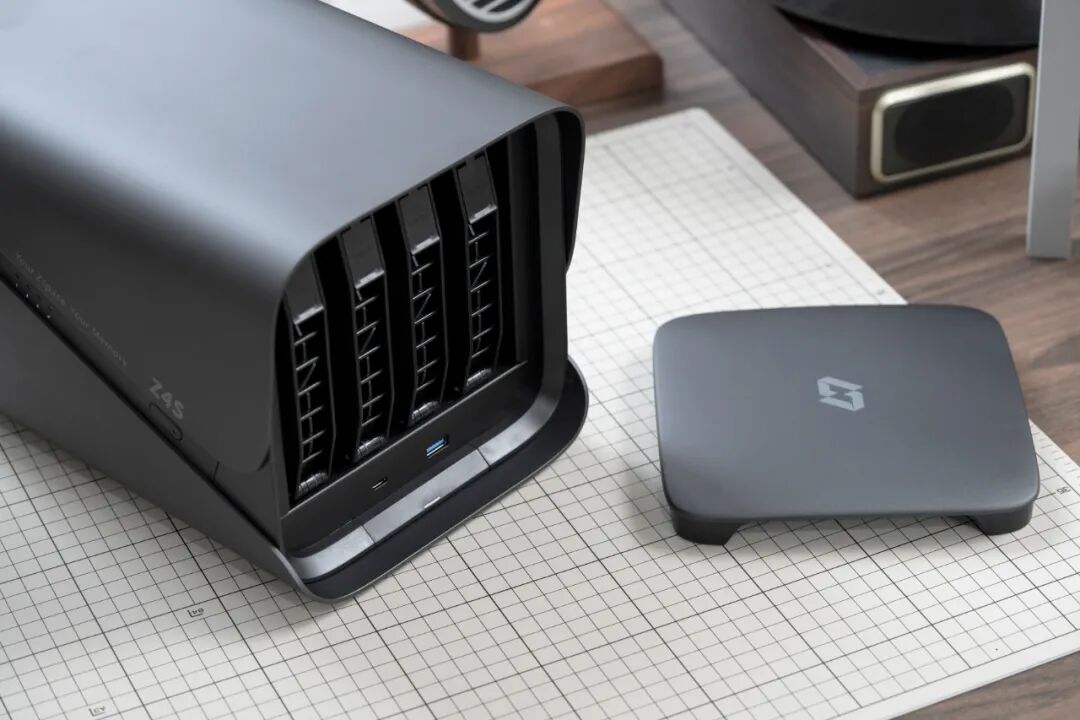 彻底解决NAS痛点，小白也能开机就会用！极空间Z4S私有云深度体验插图3