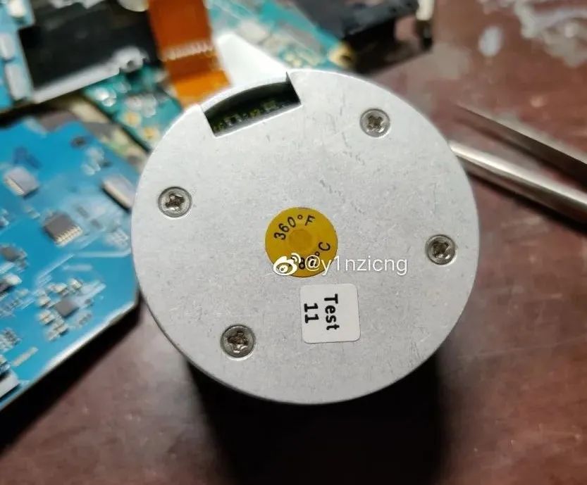 拆解神秘的飞机黑匣子，看看里面的PCB和元器件都长什么样?的图27