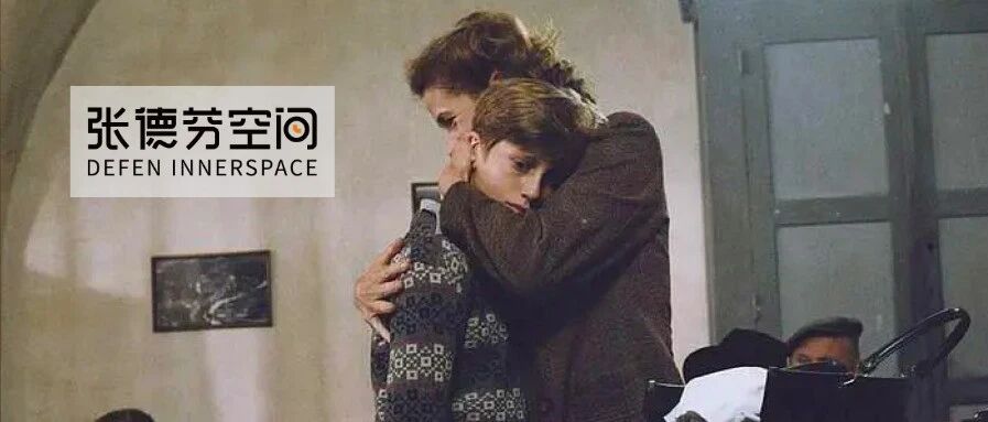 家长怒怼老师并退群上热搜：退出家长群，也退不出内卷社会的教育压力