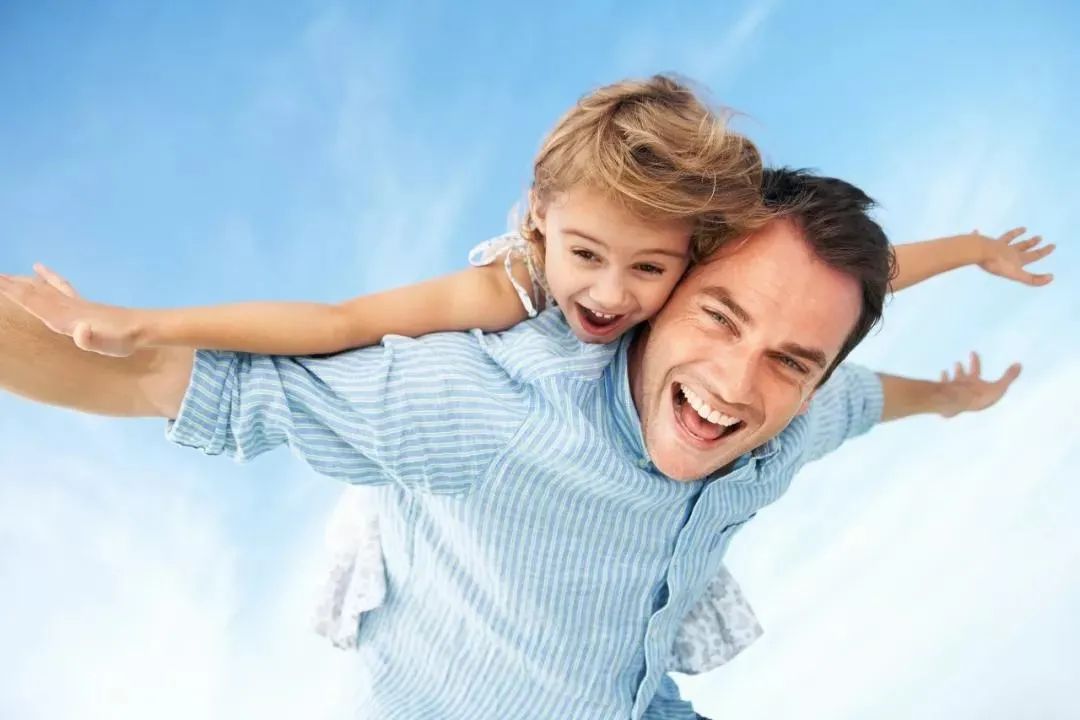 离婚7年独自带娃，黄奕直言“我的家庭没有爸爸”：比起父亲缺席，更可怕的是忽视这点！