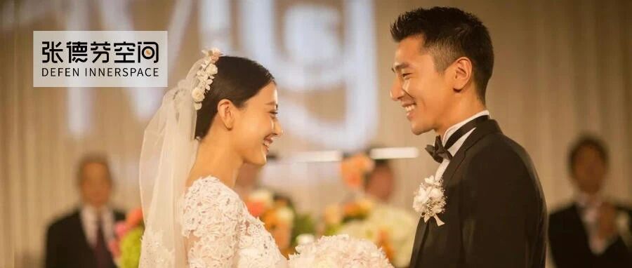 力破“7年之痒”!高圆圆赵又廷片场撒糖：婚姻幸福的人，都有些孩子气!