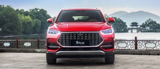 10-15万级紧凑型SUV双雄对比，比亚迪宋PLUS对哈弗H6谁更值？