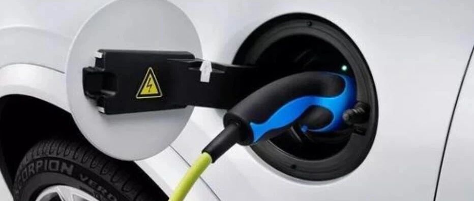 喊出颠覆燃油车口号，比亚迪DM-i混动哪来的自信？