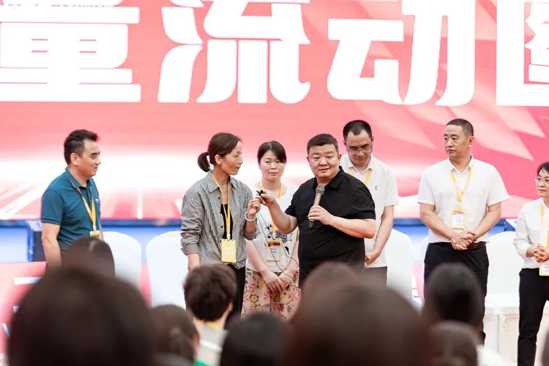 【家庭生态导师班】当“铺地砖”遇上“做美缝”——纪琼院长与文聪老师同讲导师班，学员们直呼“太精彩”！