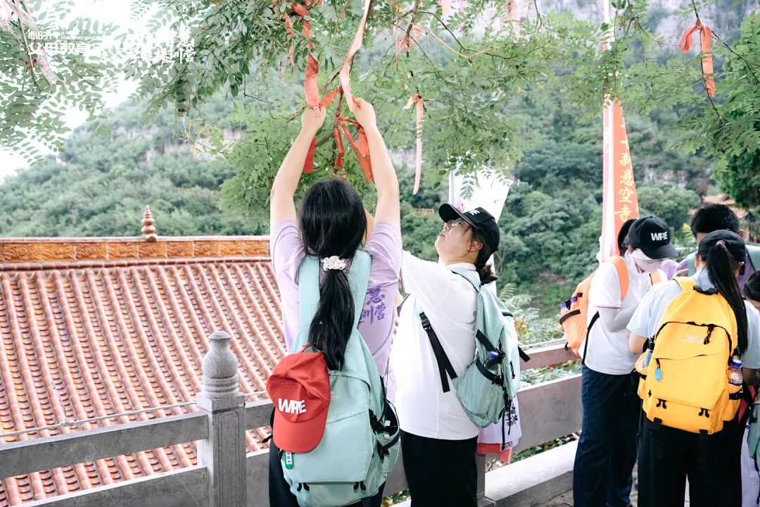 “妈妈你放心，我会照顾好妹妹”——这句话，我记了很久