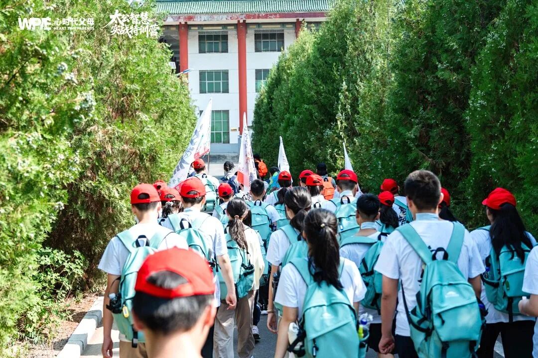 【家庭生态实操班】班主任反馈女儿的表现后，女儿的一句“我不在乎，反正我脸皮厚”，让我瞬间沉默