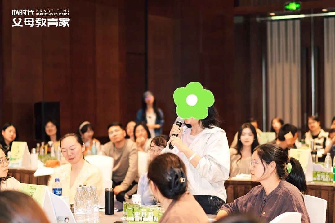 有多少女人活成了“人人都需要，人人都嫌弃”？——王克老师的“马桶论”，戳破了无数妻子不敢说的委屈
