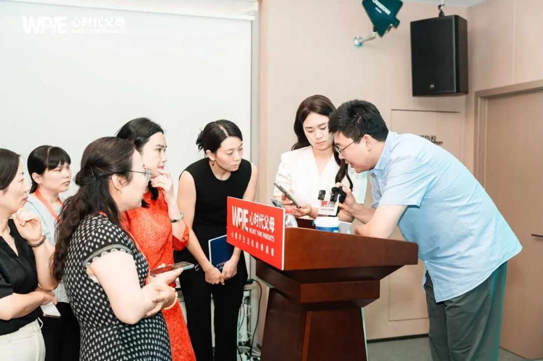 WPIE || 父母教育家 || 以行践言，赢在暑期——七八月份课程安排来啦！！！