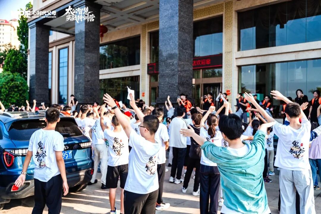 30年前的“坏”孩子，如今身家千万：别急着给孩子下定论，他的未来你想象不到