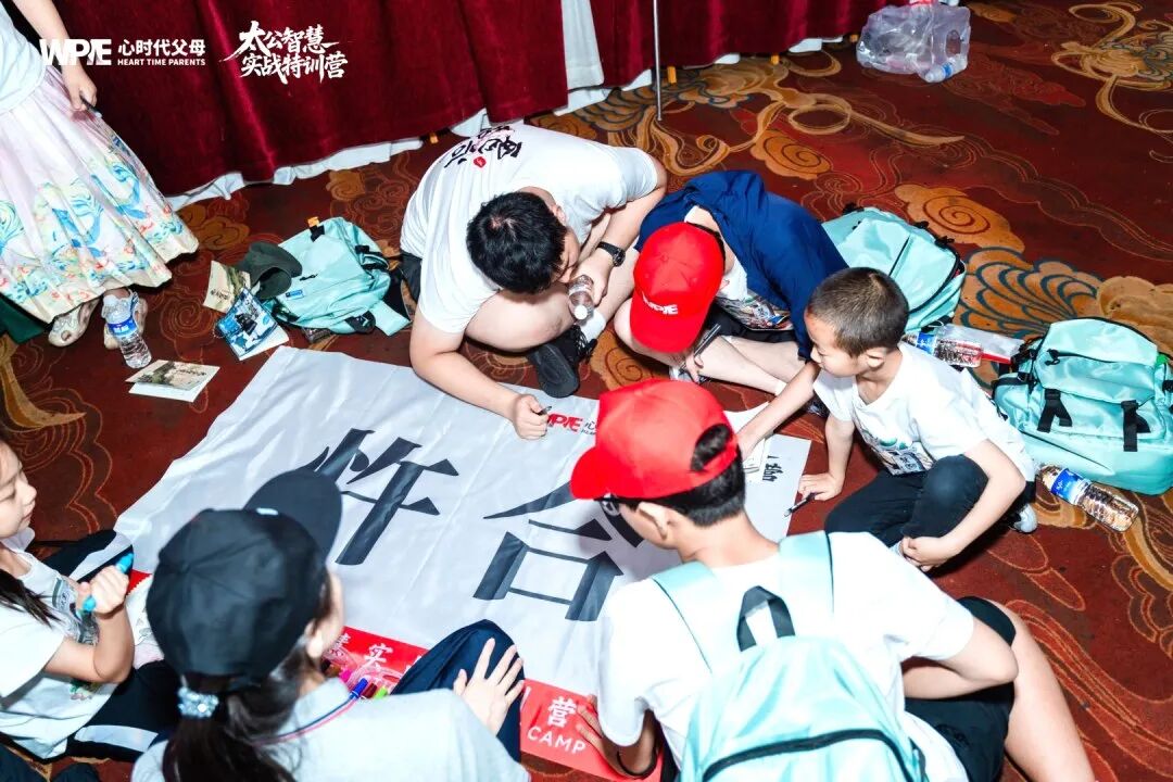 30年前的“坏”孩子，如今身家千万：别急着给孩子下定论，他的未来你想象不到