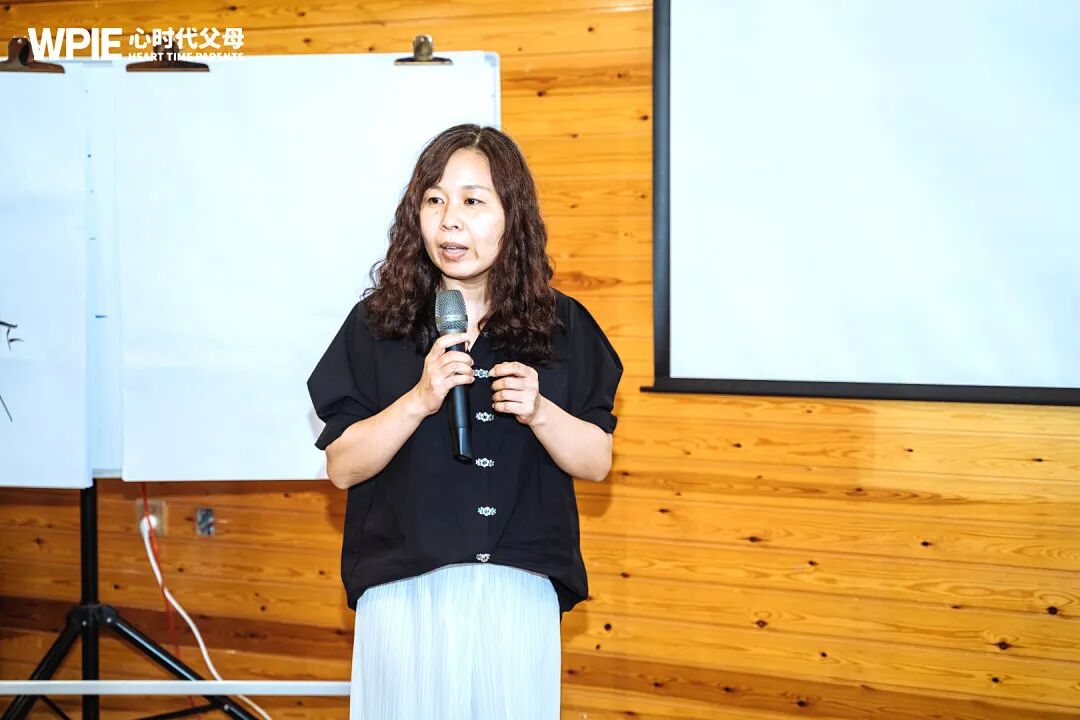 【青少年心理学专业课】上学时躲着老师走，工作了绕着领导走——你的人生，是不是一直在“躲”？